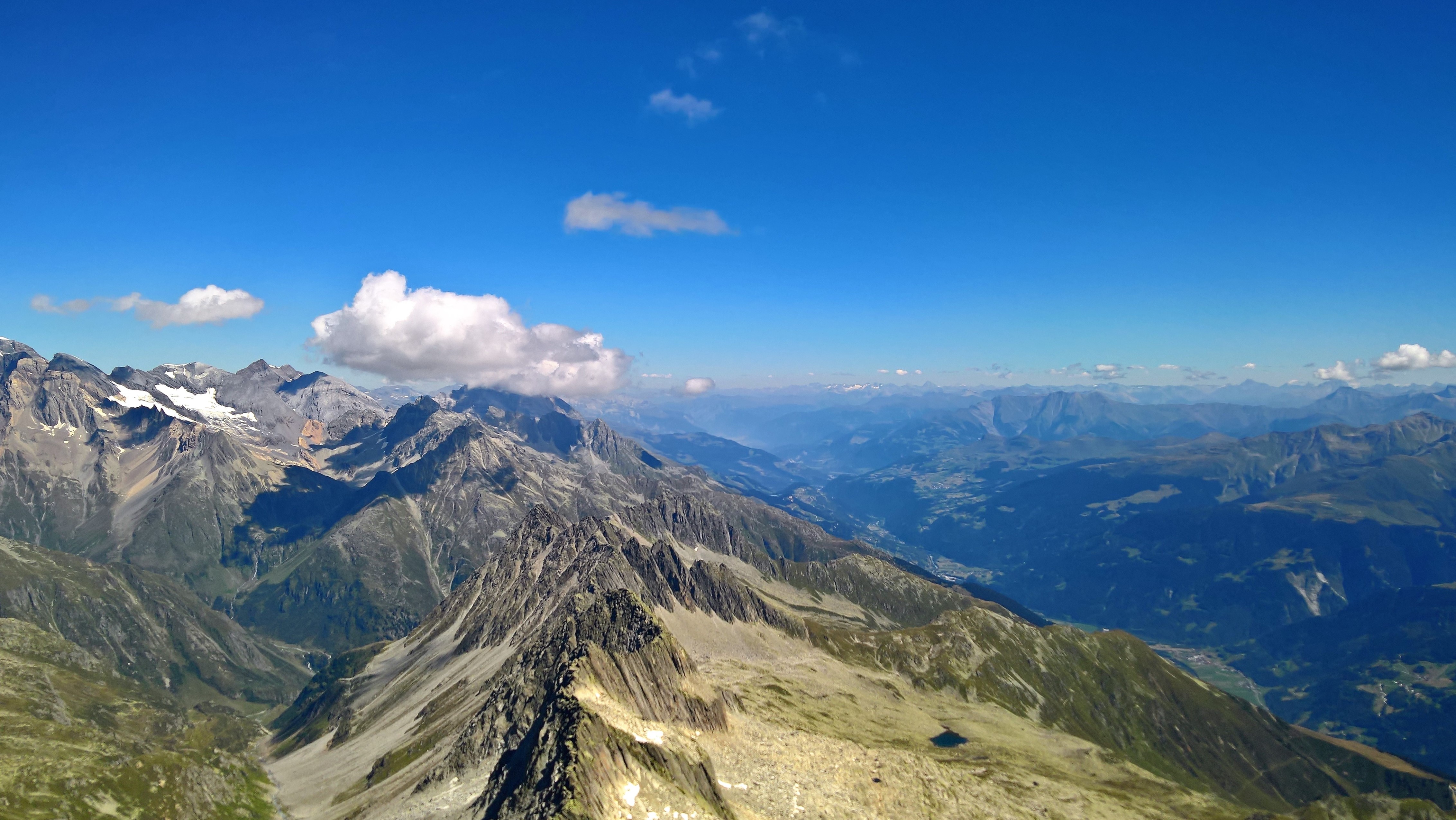 WP_20160826_14_06_00_Pro